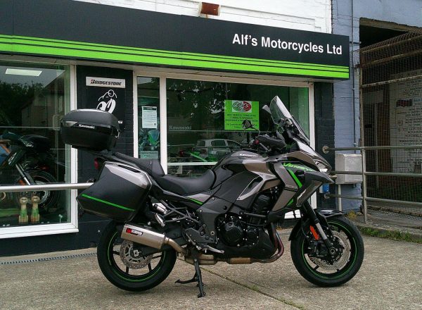 2025 Kawasaki Versys 1100