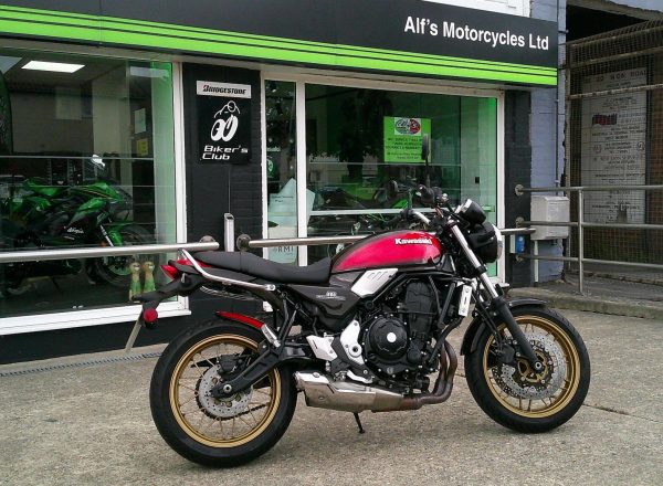 8279503x2048x1149_FFFFFF_L_0