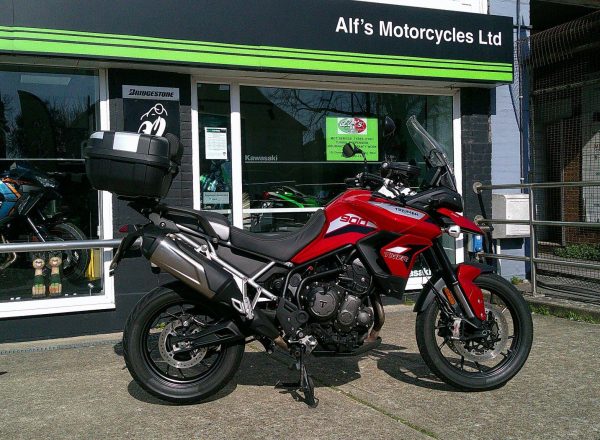 8796295x2048x1149_FFFFFF_L_0