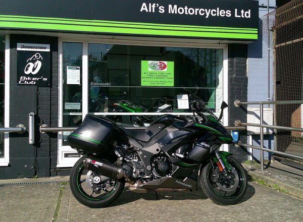 2023 Kawasaki Ninja 1000SX