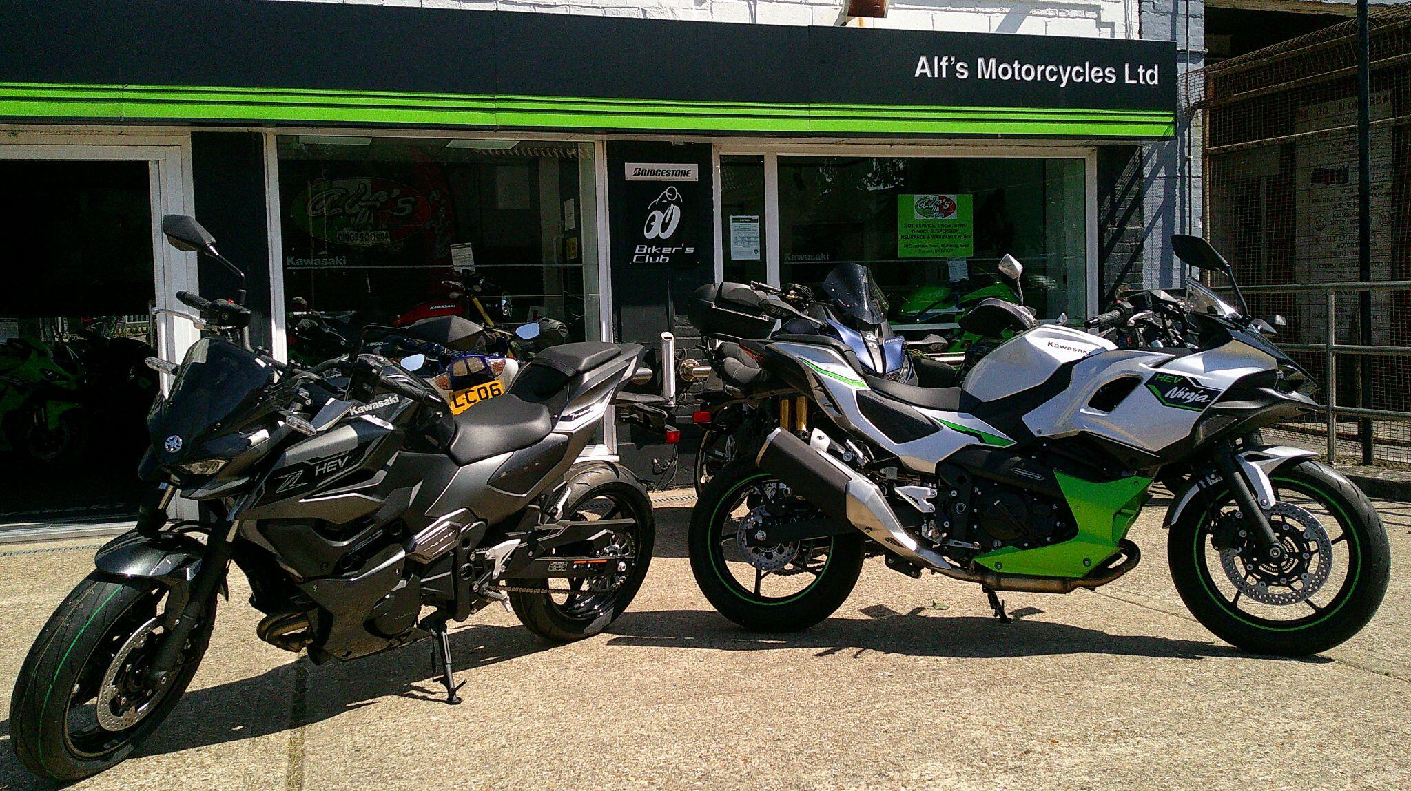 New Kawasaki Ninja 7 Hybrid