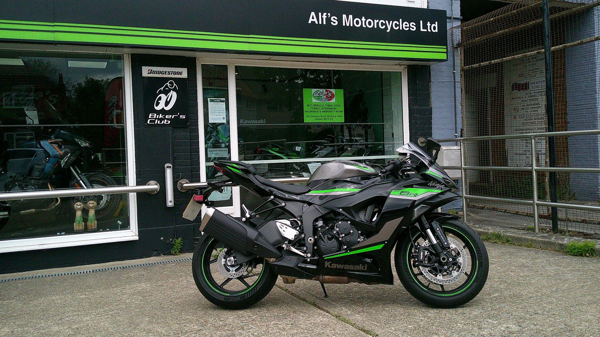 2024 Kawasaki Ninja ZX-6R