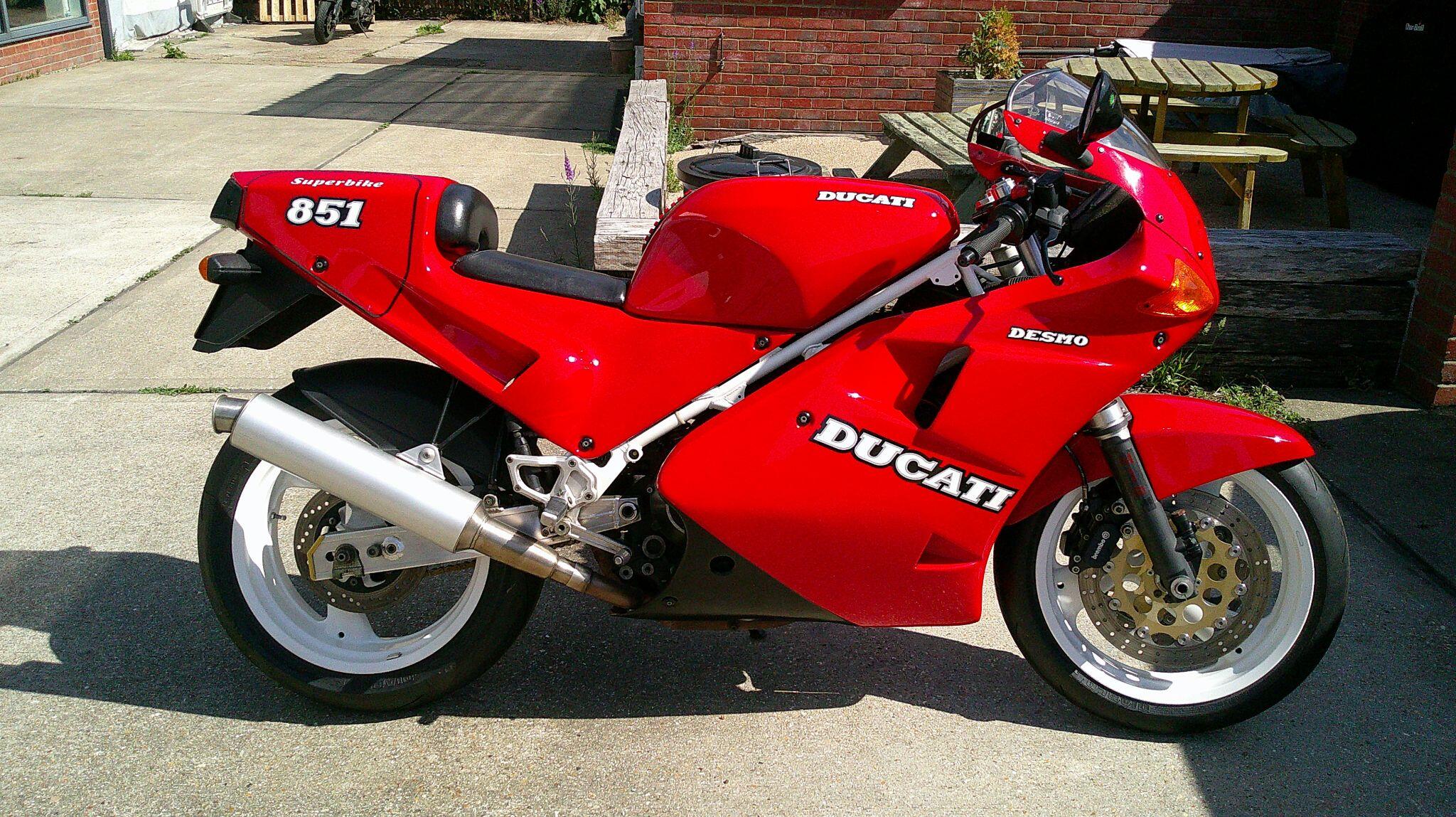 1993 Ducati 851
