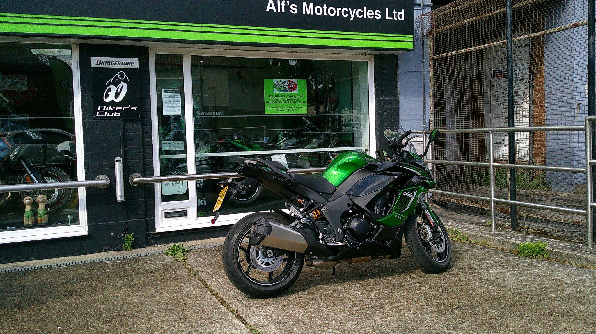 2026 Kawasaki Ninja 1100 SX